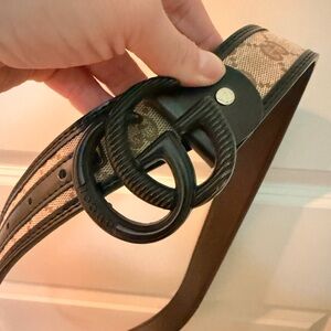 Gucci Black and Tan Belt